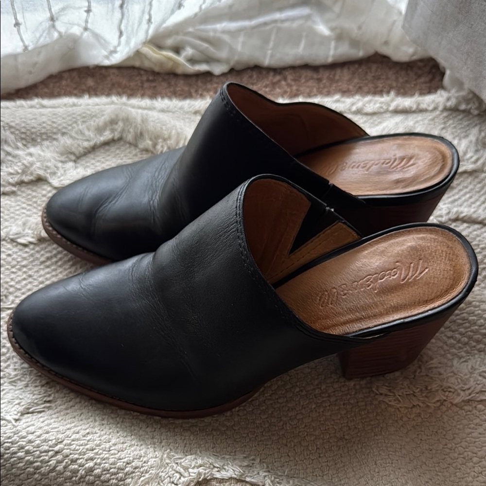 Madewell Black Leather Mules